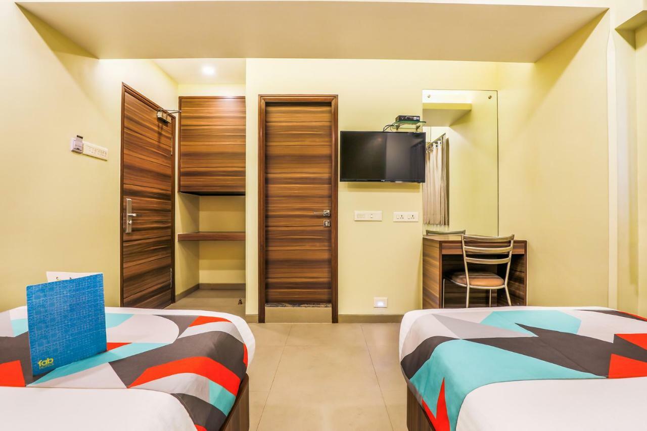 Fabhotel Landmark Residency - Nr Midc Turbhe Turambhe Экстерьер фото