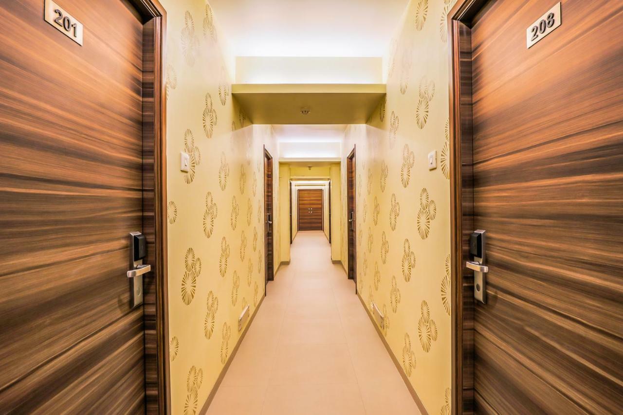 Fabhotel Landmark Residency - Nr Midc Turbhe Turambhe Экстерьер фото